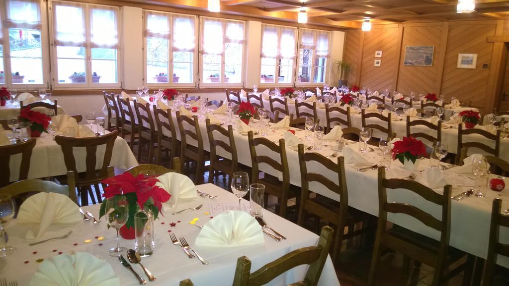 Gasthaus Zum Ochsen Neuhaus Экстерьер фото