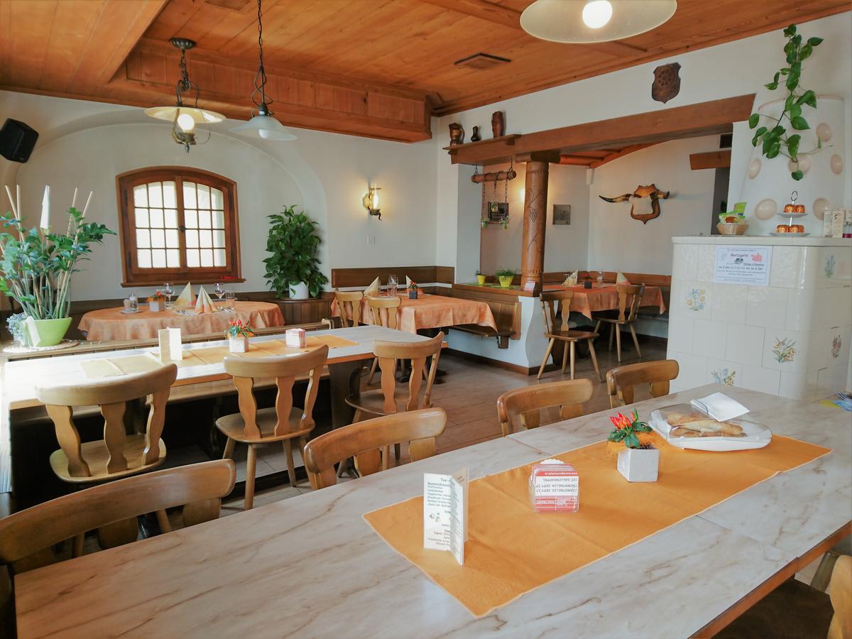 Gasthaus Zum Ochsen Neuhaus Экстерьер фото